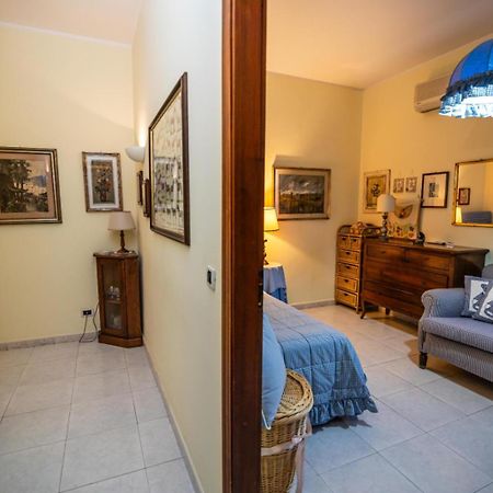 Courrier-House Leilighet Aci Castello Eksteriør bilde